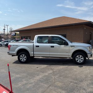 FORD F150 XL - 10