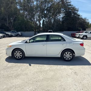 صورة 3 لـ 2011 Toyota COROLLA LE