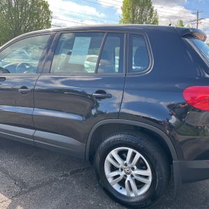 VOLKSWAGEN TIGUAN SE 4MOTION - 6