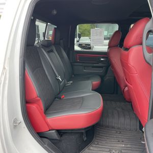 2016 RAM 1500 REBEL 照片 35