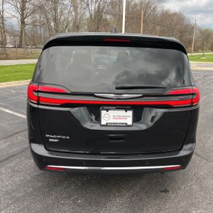 CHRYSLER PACIFICA TOURING L - 7