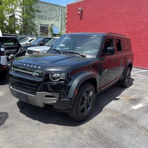 LAND ROVER DEFENDER 130 X-DYNAMIC SE - 1