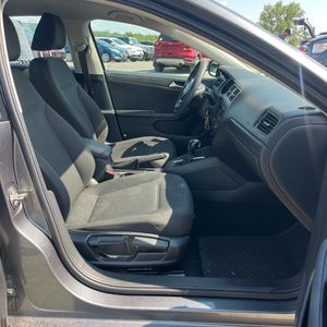 2015 Volkswagen JETTA S 照片 32