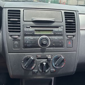 2011 Nissan VERSA 1.8S — миниатюра 36