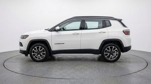 صورة 4 لـ 2025 JEEP COMPASS TRAILHAWK