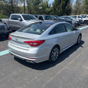 HYUNDAI SONATA LIMITED 2.0T - 8