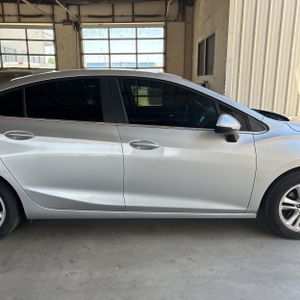 2017 Chevrolet CRUZE LT AUTO — миниатюра 11
