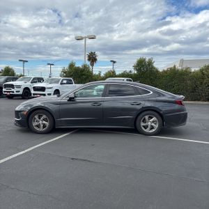 HYUNDAI SONATA SE - 3