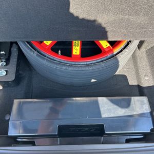 صورة 45 لـ 2018 Porsche MACAN BASE