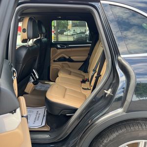 2016 Porsche CAYENNE S 缩略图 34