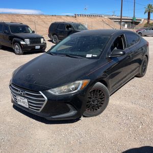 HYUNDAI ELANTRA SEL - 1