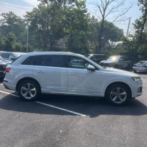 صورة 10 لـ 2024 AUDI Q7 PREMIUM PLUS