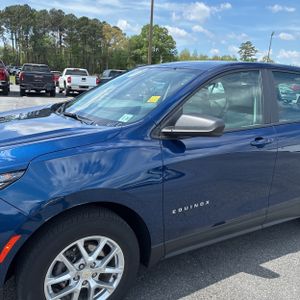 CHEVROLET EQUINOX LS - 2