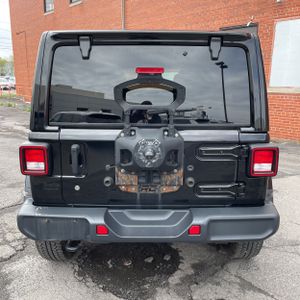 JEEP WRANGLER UNLIMITED SAHARA - 7