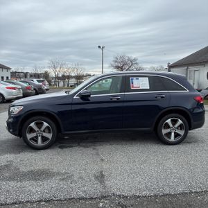 MERCEDES-BENZ GLC - 3