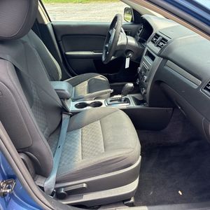 صورة مصغرة 33 لـ 2010 FORD FUSION SE