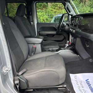 صورة مصغرة 35 لـ 2019 JEEP WRANGLER SAHARA