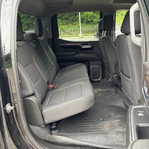 صورة مصغرة 39 لـ 2023 Chevrolet SILVERADO 1500 LT