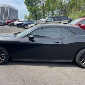 DODGE CHALLENGER R/T - 4