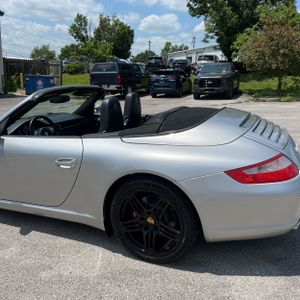صورة 6 لـ 2006 Porsche 911 CARRERA S