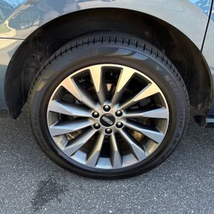 صورة 19 لـ 2020 Lincoln NAVIGATOR L RESERVE