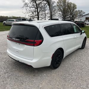 CHRYSLER PACIFICA SELECT - 8