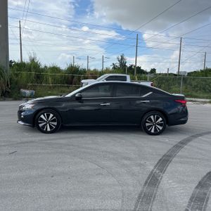 2022 Nissan ALTIMA 2.5 SV 照片 3