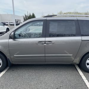 KIA SEDONA BASE - 4