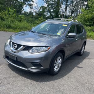 2016 Nissan ROGUE SV 照片 1