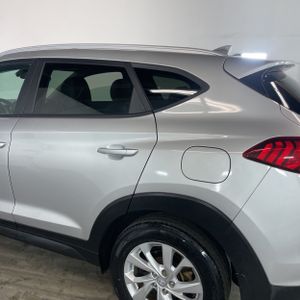HYUNDAI TUCSON VALUE - 6