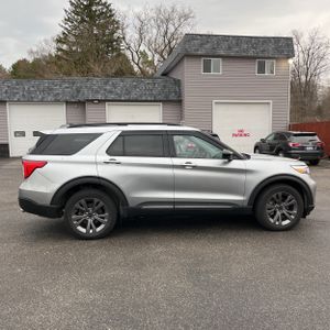 FORD EXPLORER XLT - 10
