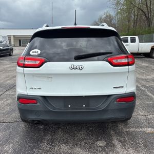 JEEP CHEROKEE LATITUDE - 7