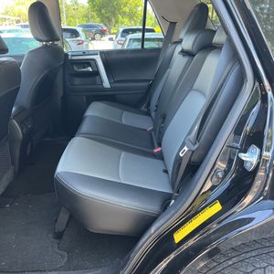 2020 Toyota 4RUNNER SR5 PREMIUM 缩略图 31