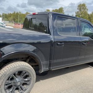 FORD F-150 LARIAT - 9