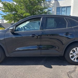 FORD ESCAPE ACTIVE - 4