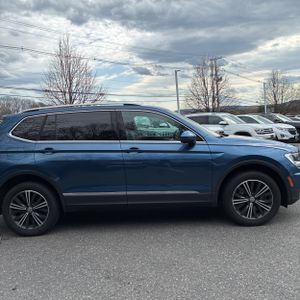 VOLKSWAGEN TIGUAN 2.0T SEL - 10