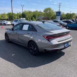 HYUNDAI ELANTRA SEL - 6