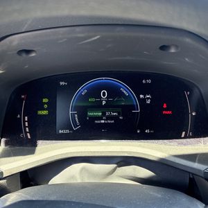 صورة مصغرة 39 لـ 2025 Toyota CAMRY LE
