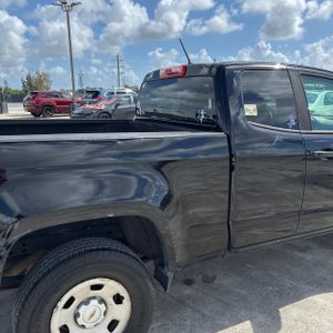 CHEVROLET COLORADO WORK TRUCK - 9