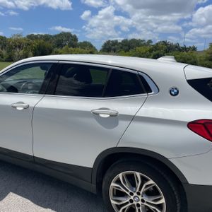 BMW X2 XDRIVE28I - 6