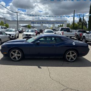DODGE CHALLENGER SXT - 3
