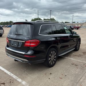 MERCEDES-BENZ GLS - 8