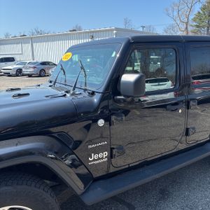 JEEP WRANGLER UNLIMITED SAHARA - 2