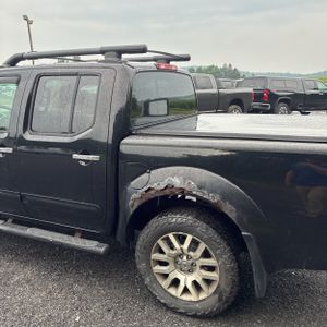2010 Nissan FRONTIER LE 照片 6