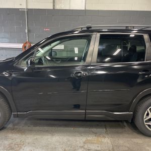 SUBARU FORESTER PREMIUM - 4