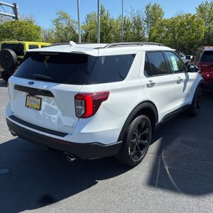 FORD EXPLORER ST-LINE - 8