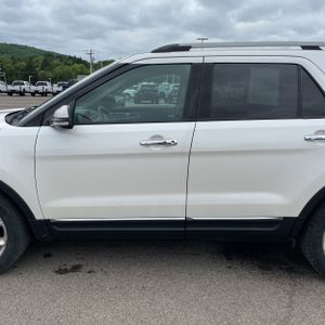 FORD EXPLORER LIMITED - 4