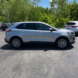 FORD EDGE SEL - 10