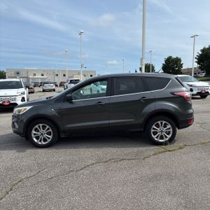 FORD ESCAPE SE - 3