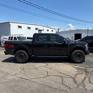 صورة 10 لـ 2024 FORD F-150 RAPTOR